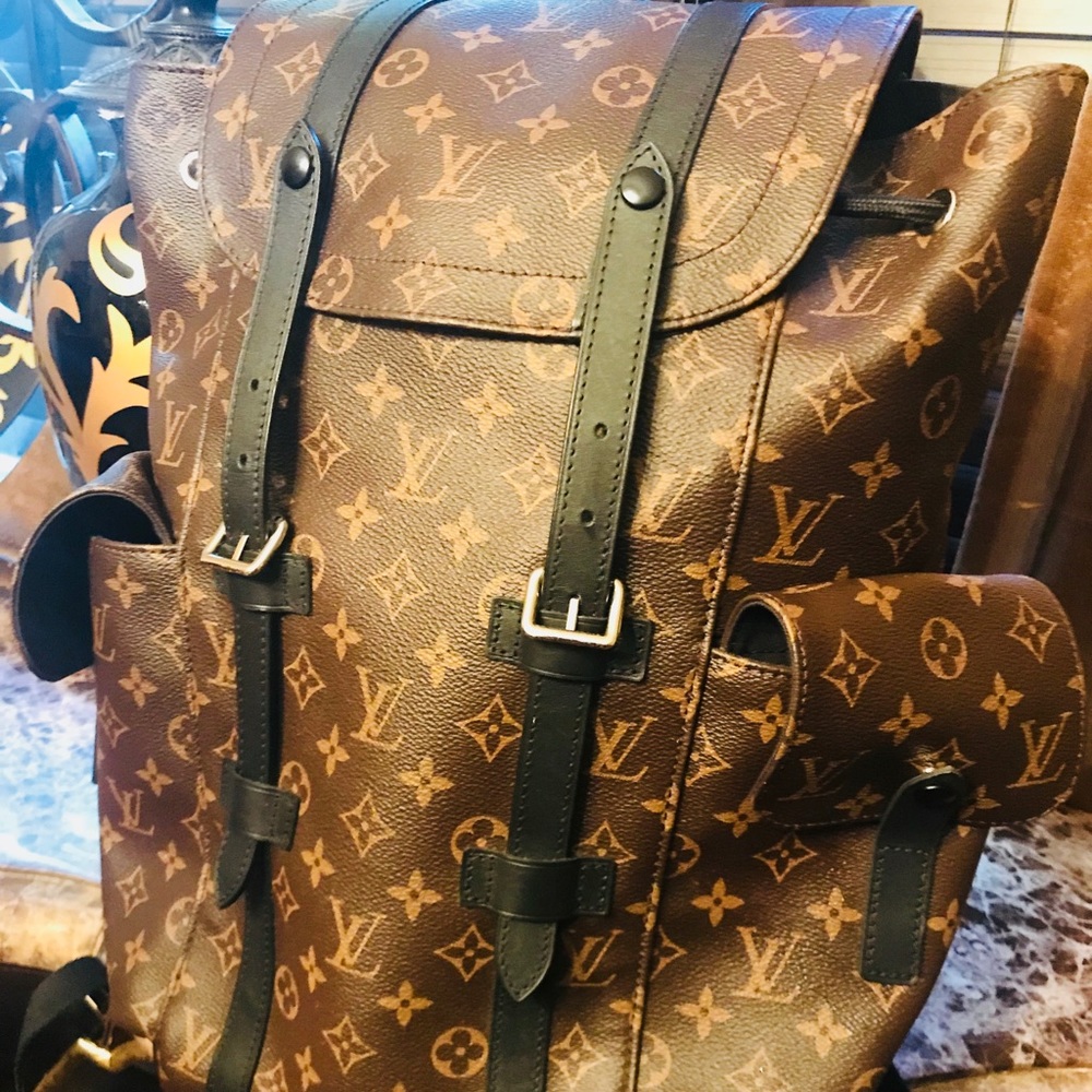 Christopher PM Authenti Louis Vuitton Man Backpack